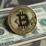 Robert Kiyosaki Predicts Bitcoin Forces US Dollar Into Hiding